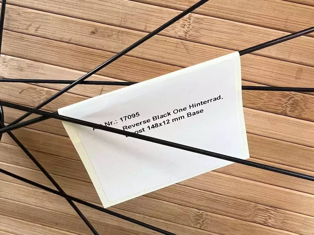 Reverse Black One Hinterrad HR 27,5" Boost 148 X 12mm Schwarz XD 9 Reverse Black One Hinterrad HR 27,5" Boost 148 X 12mm Schwarz XD – Bild 9