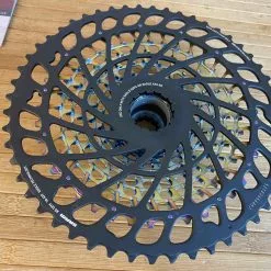 SRAM XX1 Oilslick Kassette XG-1299 10-52T 12-fach Eagle 9 SRAM XX1 Oilslick Kassette XG-1299 10-52T 12-fach Eagle -Fox-Laden IMG 8125 scaled