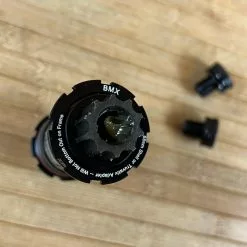 Truvativ Gigapipe Innenlager Team BMX -Fox-Laden IMG 8315 f063e4fa d06e 4bf1 bde1 f9df25f79c21