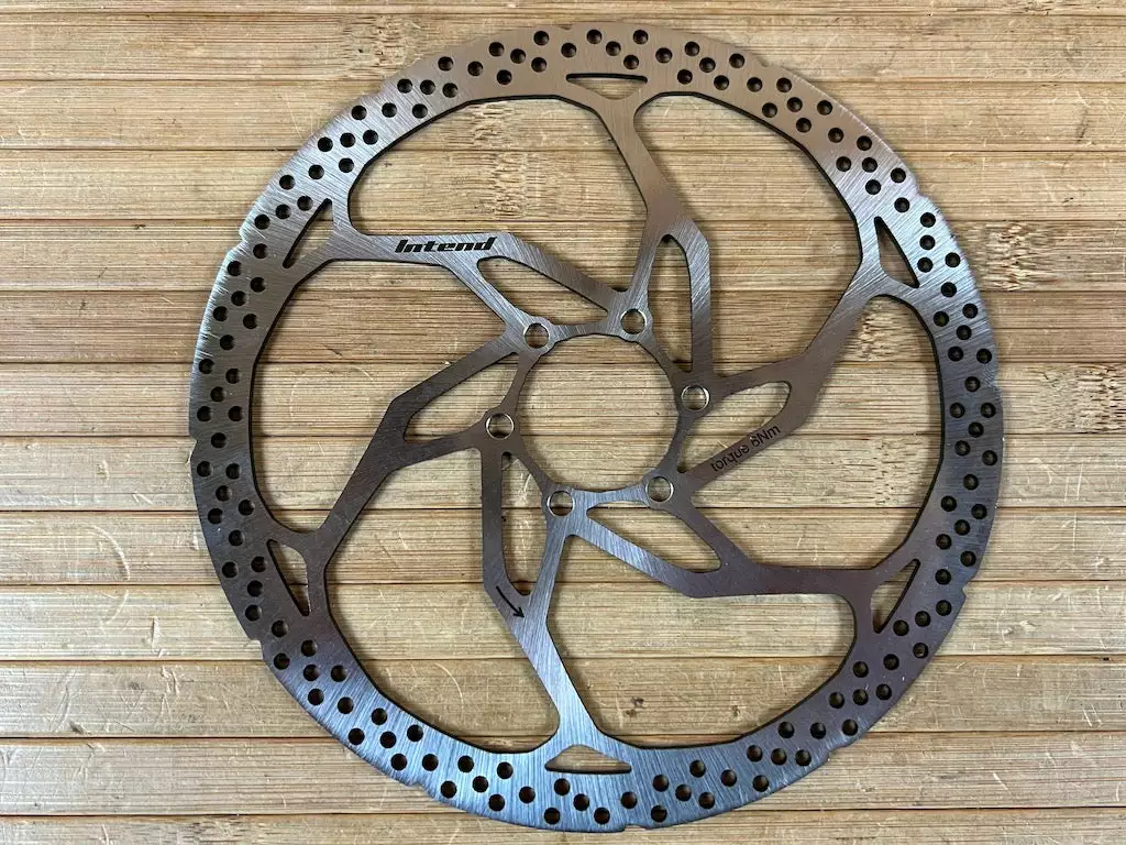 Intend Massive Disc / Bremsscheibe 180mm / 2.3mm 1 Intend Massive Disc / Bremsscheibe 180mm / 2.3mm