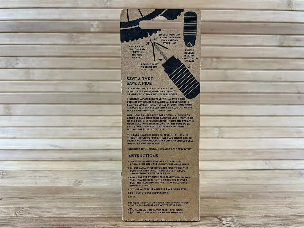 Peaty's Holeshot Tubeless Puncture Plugger Reparatur Kit Matte Emerald 2 Peaty's Holeshot Tubeless Puncture Plugger Reparatur Kit Matte Emerald – Bild 2