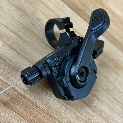 MicroSHIFT Advent X Trail Trigger Pro Shifter 1x10 Schalthebel -Fox-Laden IMG 8657 800e642f d454 4a8b 9468 2fefdcd1dedb