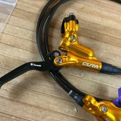 Formula CURA Scheibenbremse Gold VR Oder HR -Fox-Laden IMG 8680