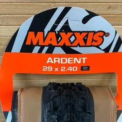 Maxxis Ardent Tanwall Reifen 29 X 2.4 EXO -Fox-Laden IMG 8797