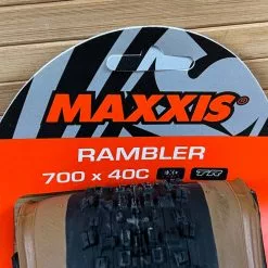 Maxxis Rambler Tanwall Reifen 700 X 40C EXO TR Gravel -Fox-Laden IMG 8801