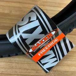 Maxxis Holy Roller Reifen 24 X 2.4 MaxxPro 60TPI Single Ply -Fox-Laden IMG 8852 7a01c541 13e7 4c71 8a55 0004dfd48b25