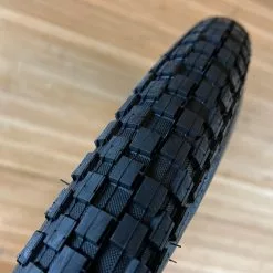 Maxxis Holy Roller Reifen 26 X 2.2 60TPI 9 Maxxis Holy Roller Reifen 26 X 2.2 60TPI -Fox-Laden IMG 8863