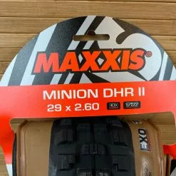 Maxxis Minion DHR II Tanwall Reifen 29 X 2.6 EXO TR 7 Maxxis Minion DHR II Tanwall Reifen 29 X 2.6 EXO TR -Fox-Laden IMG 8867