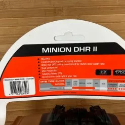 Maxxis Minion DHR II Tanwall Reifen 27.5 X 2.4 EXO TR 7 Maxxis Minion DHR II Tanwall Reifen 27.5 X 2.4 EXO TR -Fox-Laden IMG 8873