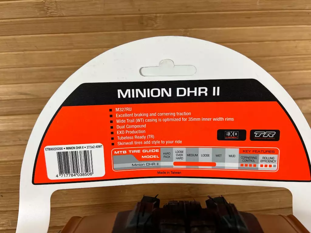 Maxxis Minion DHR II Tanwall Reifen 27.5 X 2.4 EXO TR 4 Maxxis Minion DHR II Tanwall Reifen 27.5 X 2.4 EXO TR – Bild 4