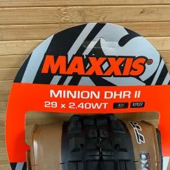 Maxxis Minion DHR II Tanwall Reifen 29 X 2.4 EXO TR 6 Maxxis Minion DHR II Tanwall Reifen 29 X 2.4 EXO TR -Fox-Laden IMG 8875 a0c962e8 15cb 4aa4 9b45 791ee8c3f27e
