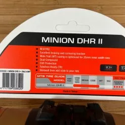 Maxxis Minion DHR II Tanwall Reifen 29 X 2.4 EXO TR 7 Maxxis Minion DHR II Tanwall Reifen 29 X 2.4 EXO TR -Fox-Laden IMG 8877 eb3c10ae 59bd 4f12 bf18 7dd95882dbe9