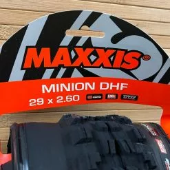 Maxxis Minion DHF Reifen 29 X 2.6 EXO+ TR 3C Maxx Terra 6 Maxxis Minion DHF Reifen 29 X 2.6 EXO+ TR 3C Maxx Terra -Fox-Laden IMG 8916 1dea4d42 3366 47b0 ac7d 669f7891468c