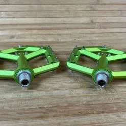 Spank Spike Reboot Pedale / Plattformpedale Green -Fox-Laden IMG 8951 4d462ab5 9dc5 41c6 92bc 91347495c16a