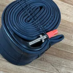 Maxxis Schlauch 27.5" 2.2/2.5 FV Freeride Presta 36mm 7 Maxxis Schlauch 27.5" 2.2/2.5 FV Freeride Presta 36mm -Fox-Laden IMG 8985 19e2ece4 6a3f 48b1 946a bcafd3b0b5f4