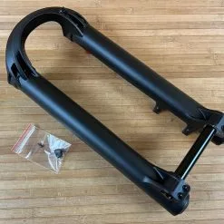 FOX 40 Casting / Lower 2021 27,5" Matte Black / Matt Schwarz