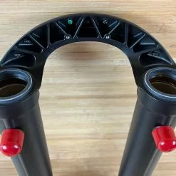 FOX 40 Casting / Lower 2021 27,5" Matte Black / Matt Schwarz -Fox-Laden IMG 9013 d8984bff 29d5 4c0b 97fd 27d634d95f18