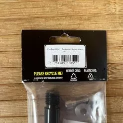 Burgtec FOX Boost Achse / Axle 2021+ Black -Fox-Laden IMG 9173 984c279e c83f 4ca1 8960 c101e44206a7