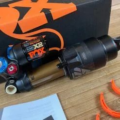 Fox Float X2 Factory Race 2021 2-POS 210 X 52.5mm Dämpfer -Fox-Laden IMG 9235