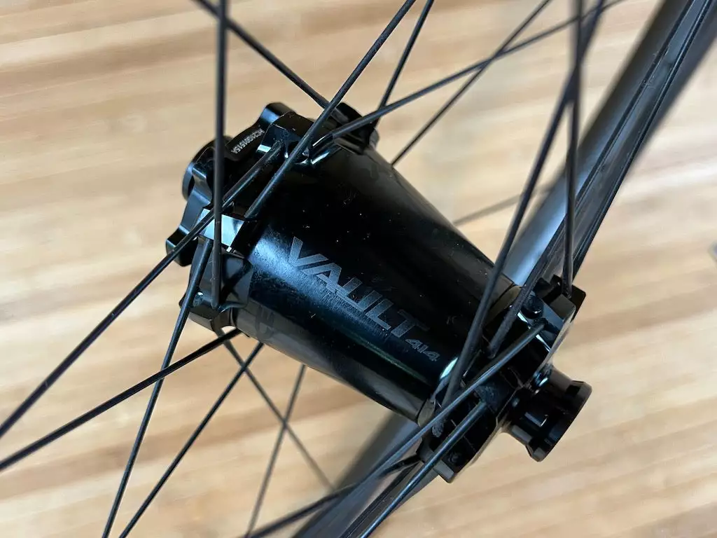 Race Face Next R 31 Carbon Vorderrad VR 29" Boost Schwarz 2 Race Face Next R 31 Carbon Vorderrad VR 29" Boost Schwarz – Bild 2