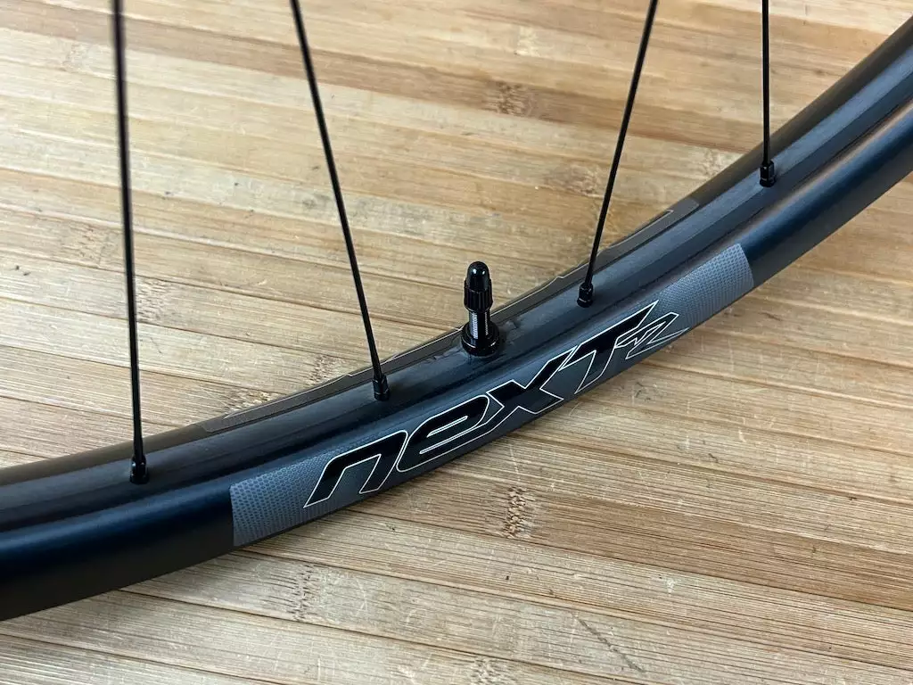 Race Face Next R 31 Carbon Hinterrad HR 29" Boost Schwarz 4 Race Face Next R 31 Carbon Hinterrad HR 29" Boost Schwarz – Bild 4