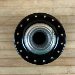 Chris-king Chris King ISO Disc Nabe VR 110 X 20mm 32 Loch Black -Fox-Laden IMG 9563 d2ed9a72 21be 48bd 8507 cb15e95c6da8