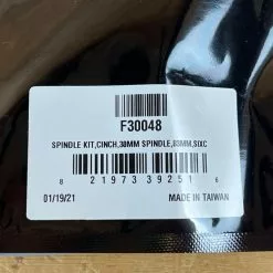 Race Face Spindle Kit Cinch SixC 30mm / 83mm Welle -Fox-Laden IMG 9589 0aa0f38d 6d1b 4e57 9fc3 27871ae57b03