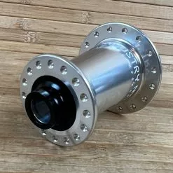 Industry-nine Industry Nine Hydra Classic Boost 6B Vorderradnabe Silber 32 Loch 110x15 -Fox-Laden IMG 9933 77bac5f4 dc8b 4af5 a3de 5c41382dc88c